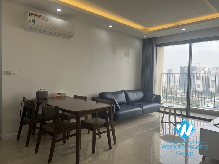 Nice two bedroom apartment for rent in D'capitale street , Cau Giay district. 