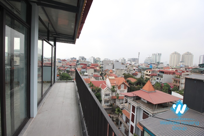 Top floor for office space for rent in Au co, Tay ho, Hanoi