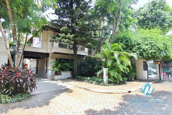 Luxury villa for rent in Westlake area, Hanoi