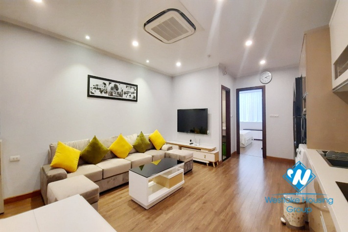 New fully renovated 2 Bedroom street Facing Apartment in Hai Ba Trung