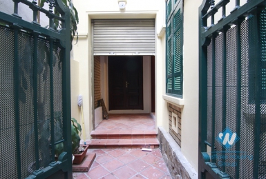 Good house for rent on Thuy Khue street, Tay Ho