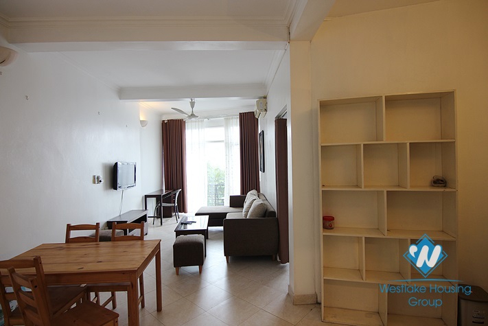 Affordable apartment with beautiful lake views for rent in Yen Phu Village