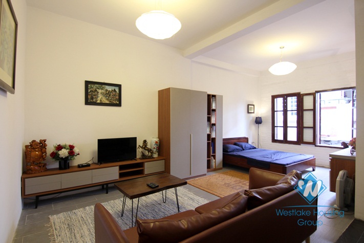 A cozy and beautiful studio for rent on An Duong street