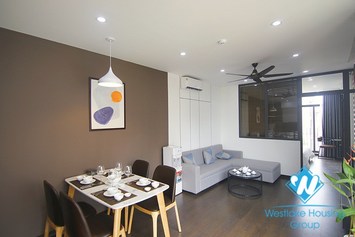 Elegant 1 bedroom apartment for rent on Lieu Giai street