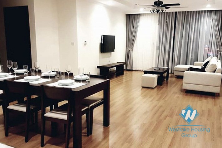 A modern apartment for rent in Vinhome Nguyen chi thanh
