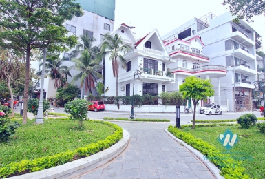 A nice 4 bedroom house next to the lake in Tay ho, Ha noi