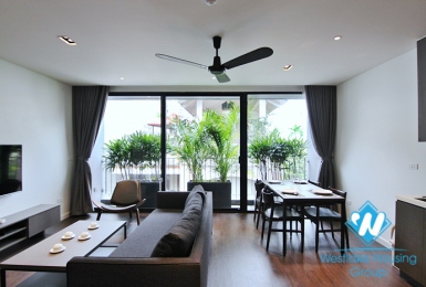 A modern 2 bedroom apartment for rent on Xuan Dieu street, Tay Ho