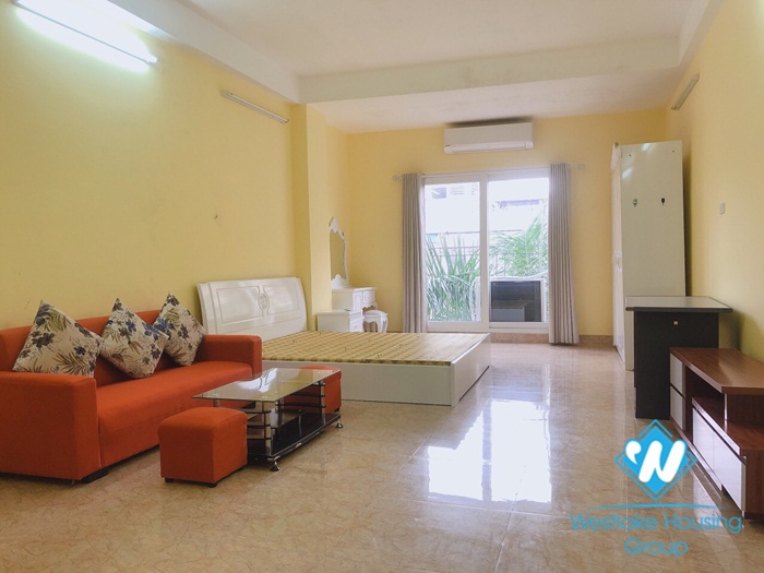 Bright, spacious studio with budget price for rent on Nguyen Chi Thanh street