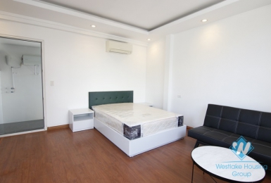 Cheap studio for rent in Quan Thanh, Hoan Kiem