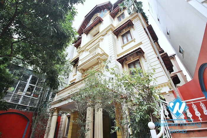 Enormous 5 bedroom villa for rent on the main street To Ngoc Van