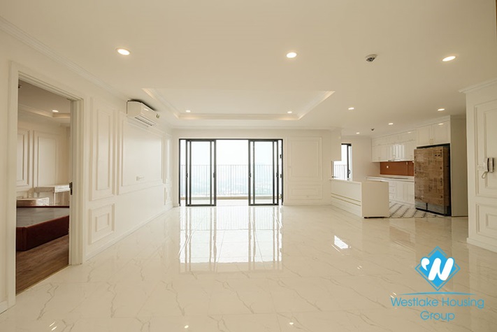 A modern, stylish 4 bedroom apartment for rent in Kosmo Tower, Tay Ho