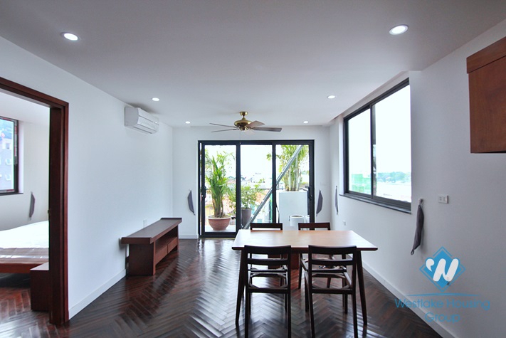 Lake view one bedroom apartment for rent in Tu Hoa, Tay Ho