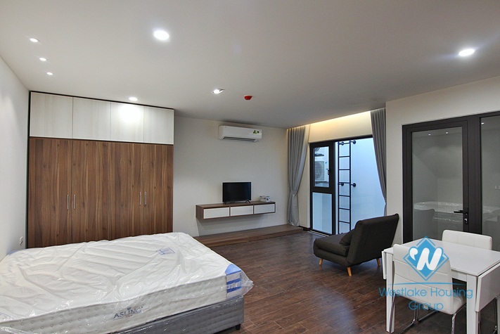 A brand new modern studio for rent on Au Co street