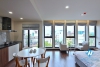 A brand-new studio with tons of light on Au Co street