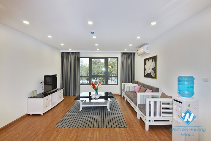 Modern apartment with 03 bedrooms in Xuan Dieu st, Tay Ho district for rent