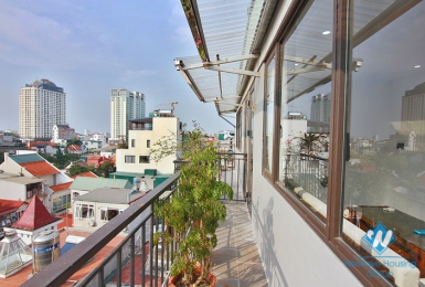 Lake view one bedroom apartment for rent in Xuan Dieu, Tay Ho