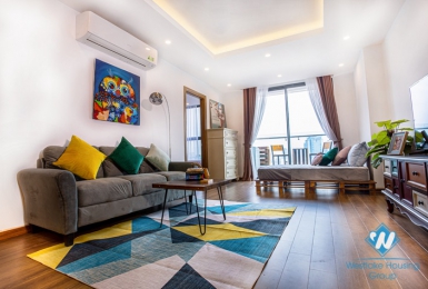 A lovely two bedroom apartment for rent in Cau Giay area