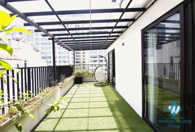 A huge balcony apartment for rent in Kim Ma, Ba Dinh