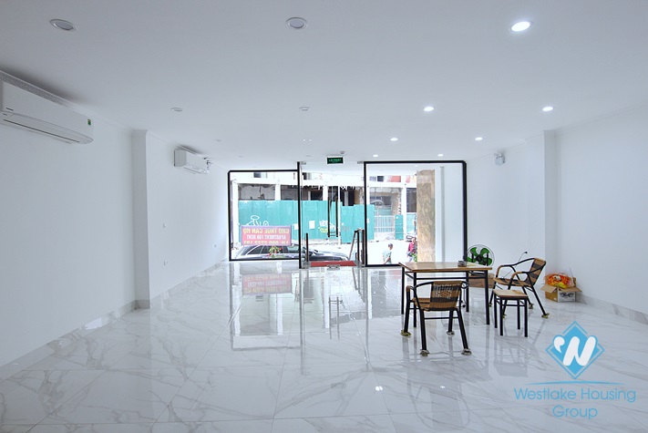 Brand new office for rent in To Ngoc Van, Tay Ho, Ha Noi