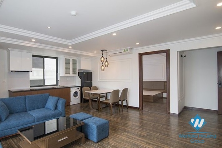 A modern serviced apartment with gorgeous lake view for rent in Truc Bach Island