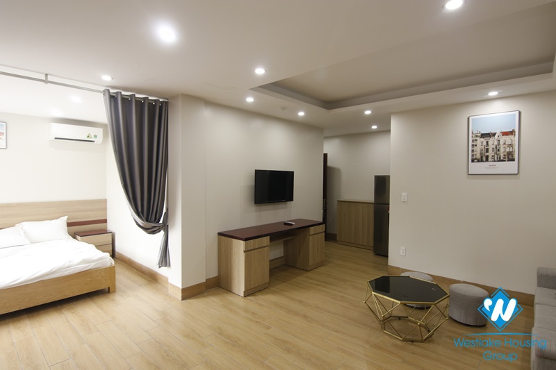 Spacious studio apartment on Kim Ma Street