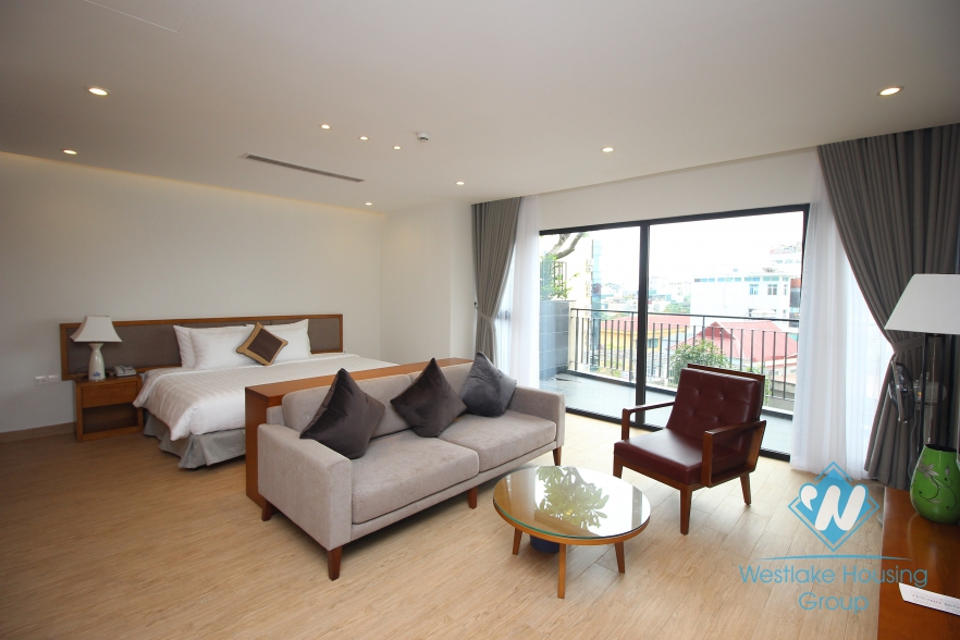 Luxury and elegant studio one bedroom serviced apartment for rent in Dong Da District