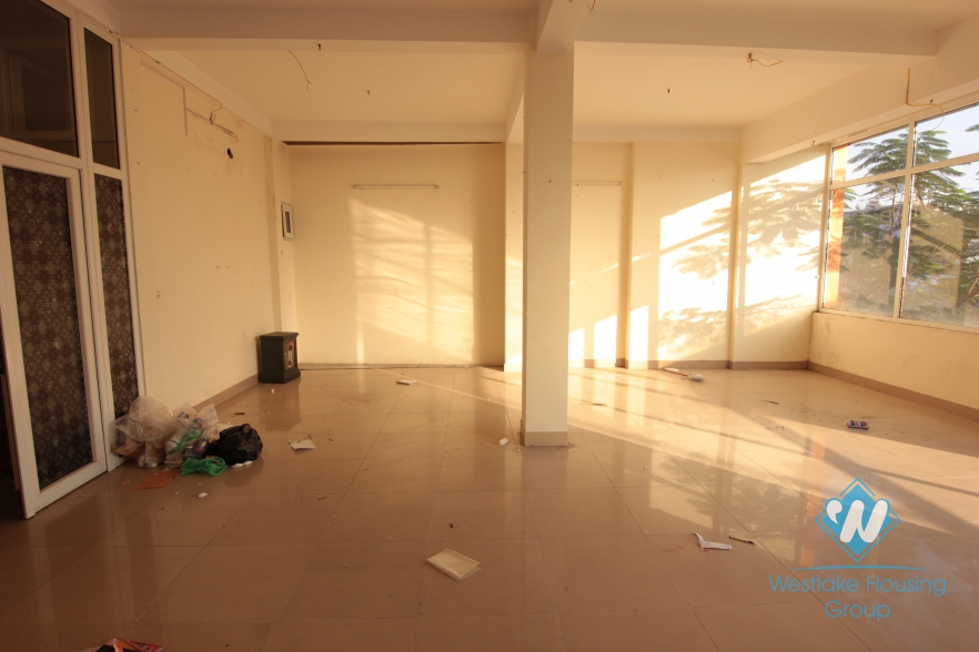 Nice location-office for rent in Au co st, Tay Ho district