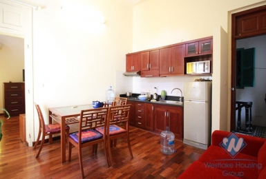 Good priced one bedroom apartment rental with great natural light