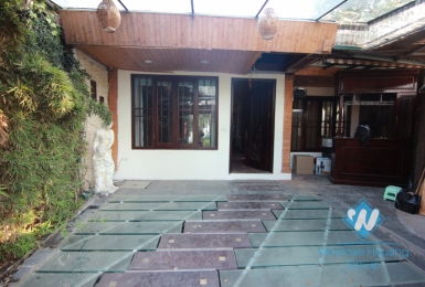 One floor-House for rent in Tay Ho area.