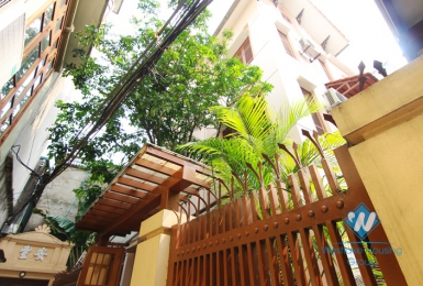 Nice and spacious 5 bedrooms house for rent in Tay Ho, Hanoi