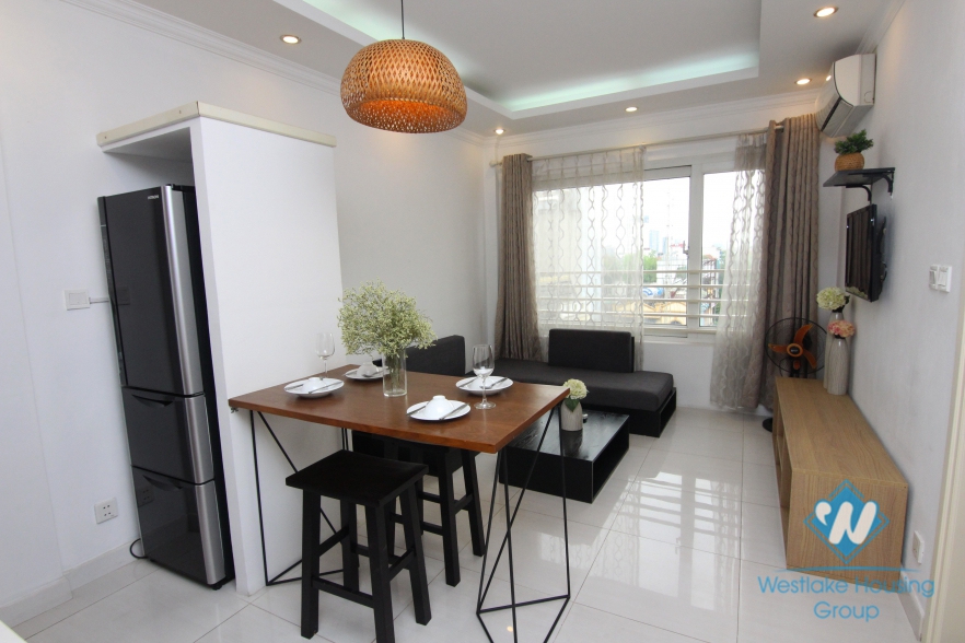 Good quality one bedroom apartment in Ba Dinh area