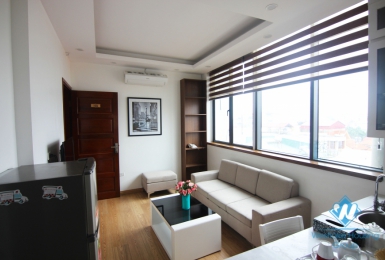 Bright 02 bedrooms apartment for rent in Ba Dinh district