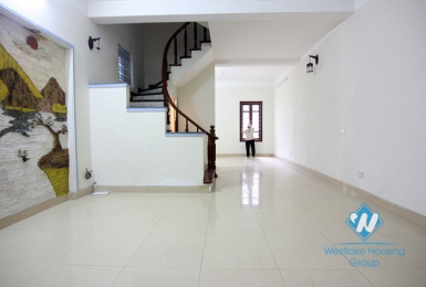 Unfurnished cheap 4 floors house for rent in Tayho 