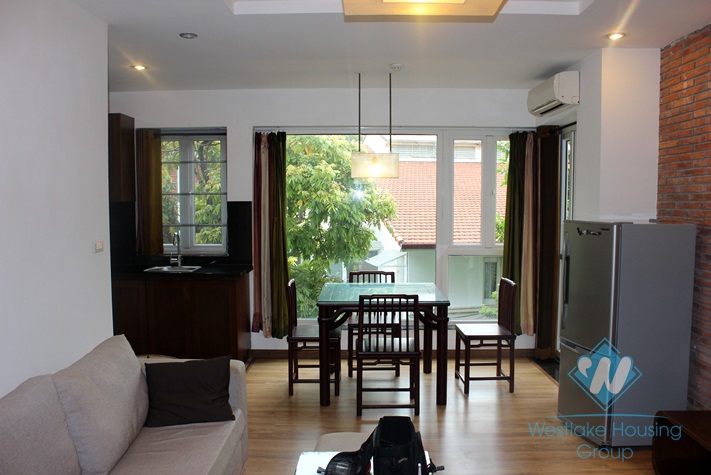 01 bedroom apartment for rent in Tay Ho, Ha Noi.