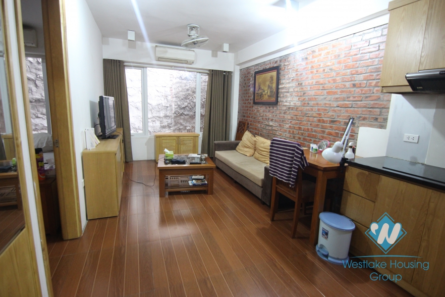 Cosy and nice apartment with 1 bedroom for lease in tay Ho, District