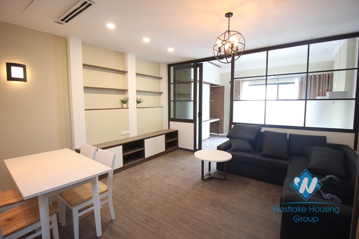 A beautiful brand new apartment for rent on Dang Thai Mai Street, Tay Ho