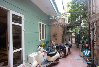 03 bedrooms house-bright and quiet for rent in Au co st, Tay ho district 