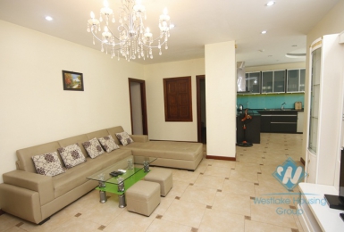 Cheap price 4 bedrooms apartment for rent near Thuy Khue street, Hanoi.
