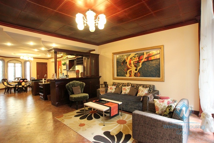 French style house avaialble for rent in Westlake area, fully furnished