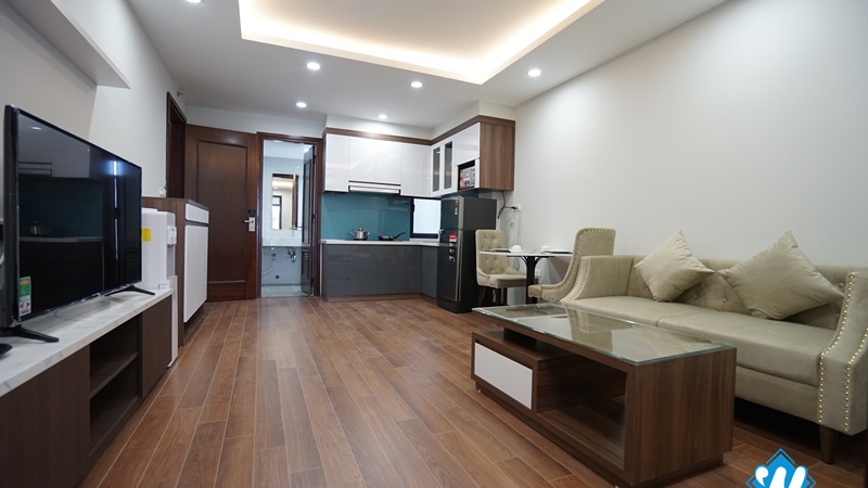 Modern apartment with a balcony and lake view on Kim Ma Str