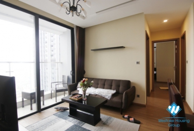Elegant Japanese style apartment in Vinhomes Metropolis for rent 