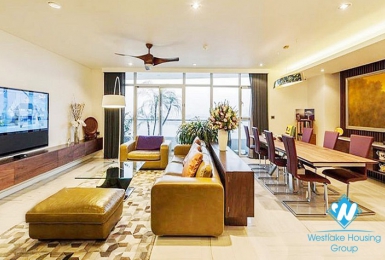 Spendid apartment with gorgeous lake view for rent in WaterMark, Tay Ho