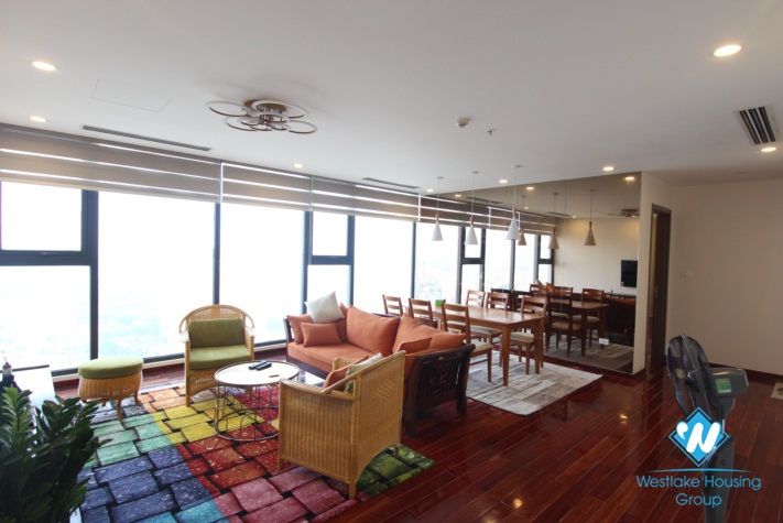 A fantastic apartment in Vinhomes Metropolis for rent 
