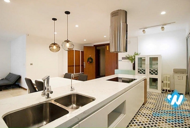 Fully furnished apartment high floor 2 bedrooms open kitchen only at L tower Ciputra