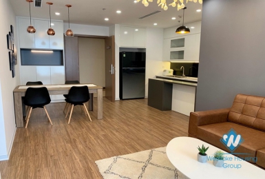 New apartment with natural light for rent in M2 Building - Vinhome Metropolis  
