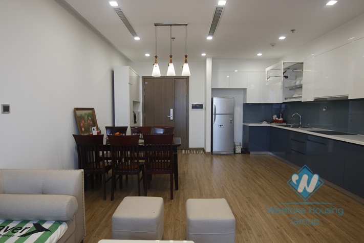 Two- bedroom apartment for rent in Vinhomes Metropolis Lieu Giai