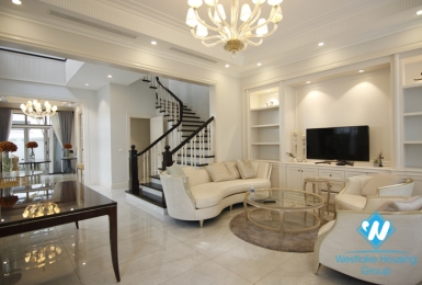 Adjacent villa for rent, equipped with modern furniture for rent in Vinhome Harmony Long Bien