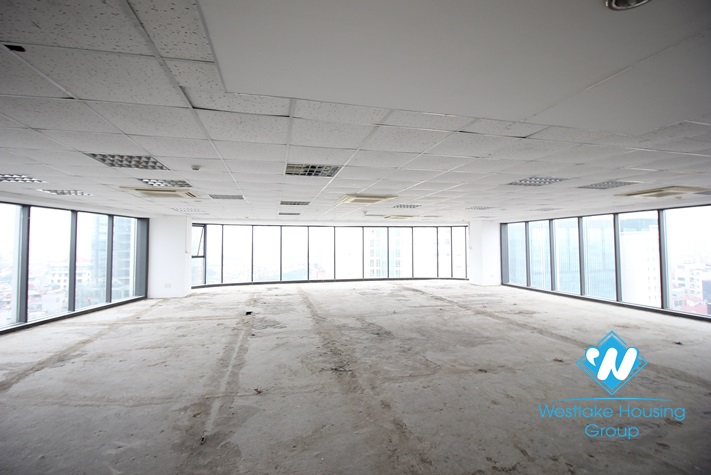 Office for rent in Lieu Giai street, Ba Dinh district, Ha Noi