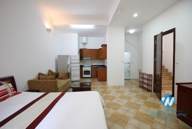 Studio apartment close to the lakeshore