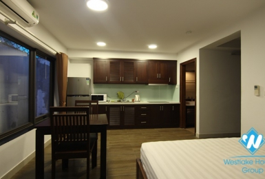 Good studio on the ground floor 